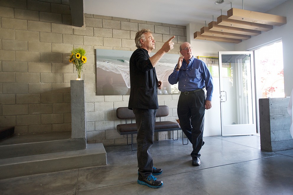 VENICE SPACEWALK - Installation View