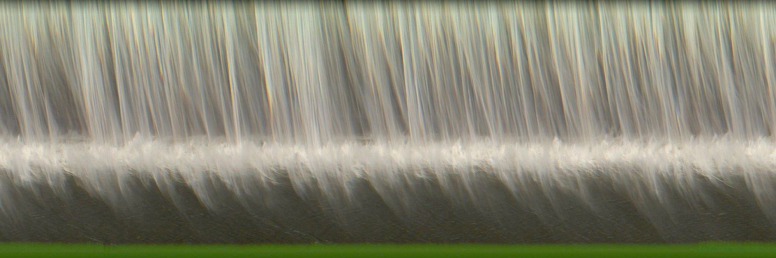 Jay Mark Johnson, AKAKA KASKATA 21, 2010 Akaka Falls HI
archival pigment on paper, mounted on aluminum, 40 x 120 in. (101.6 x 304.8 cm)